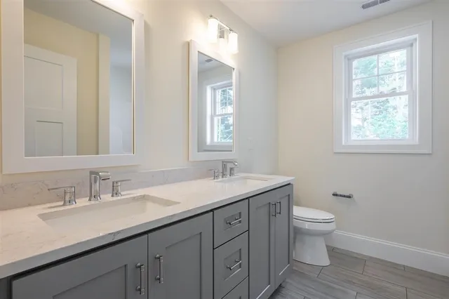 $574,900 | 50 Wilderness Drive, Nashua, NH 03062