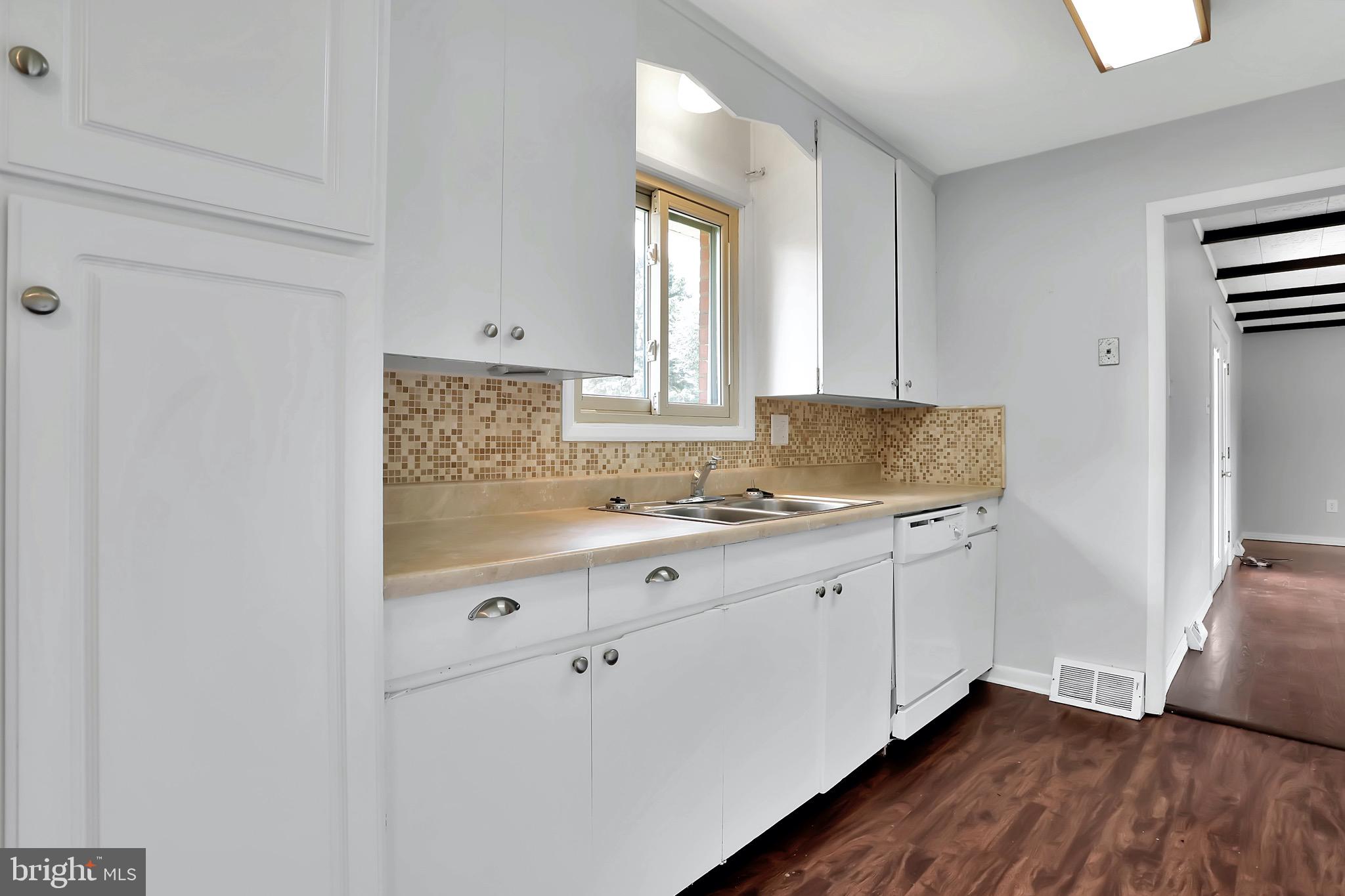 11426 Manse Road Hagerstown, MD 21740 - Photo 10 of 31 Gallery Image 10