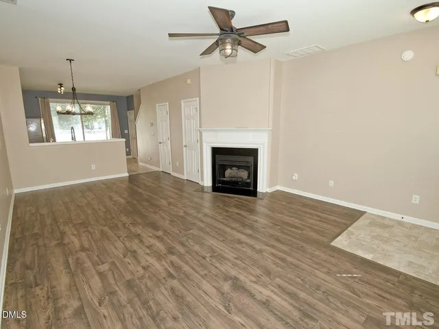 $1,625 | 1733 Sorrell Brook Way, Raleigh, NC 27609