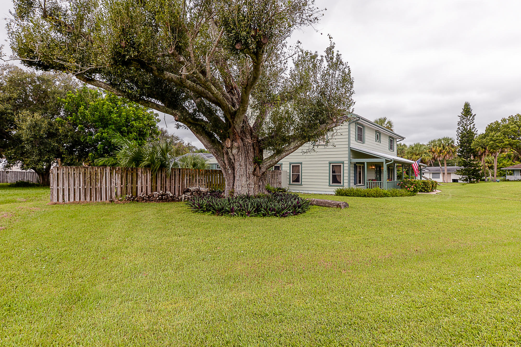 601 Dark Hammock Road Fort Pierce, FL 34947 - Photo 8 of 68 LR--9