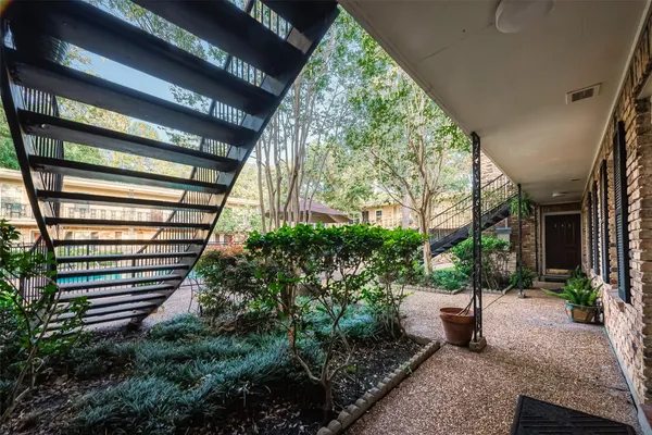 $149,000 | 3224 Timmons Lane, Unit 147, Houston, TX 77027