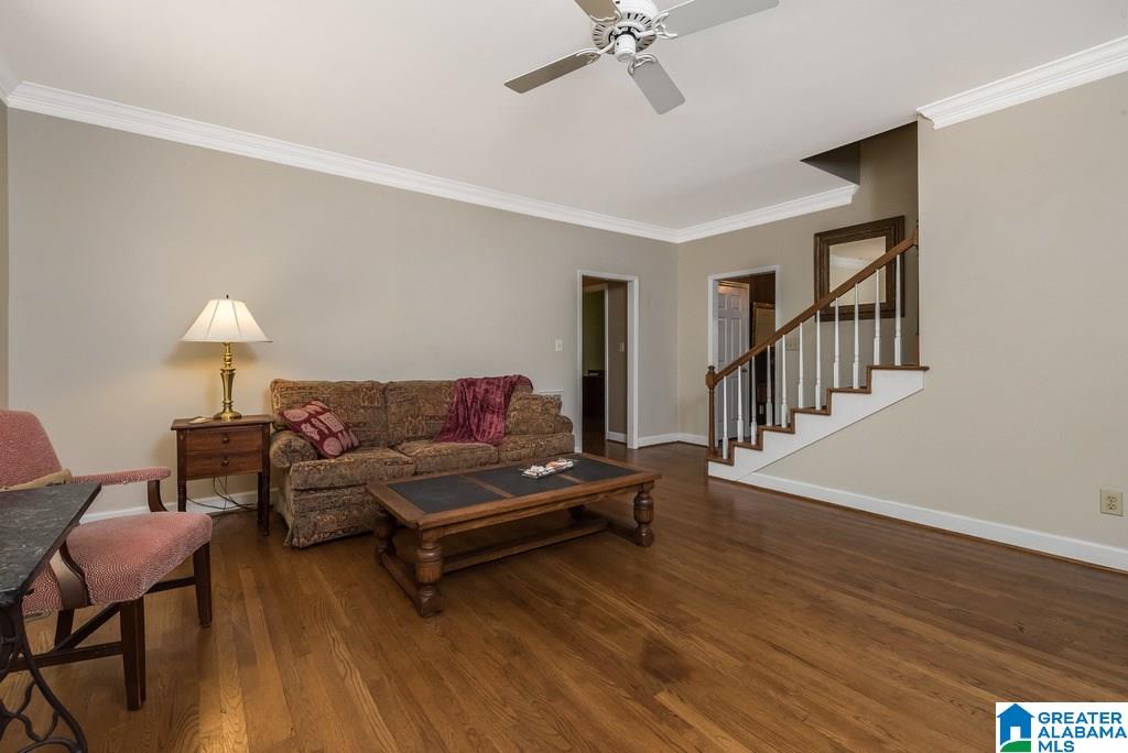 2012 Hawthorne Lane Birmingham, AL 35244 - Photo 10 of 36