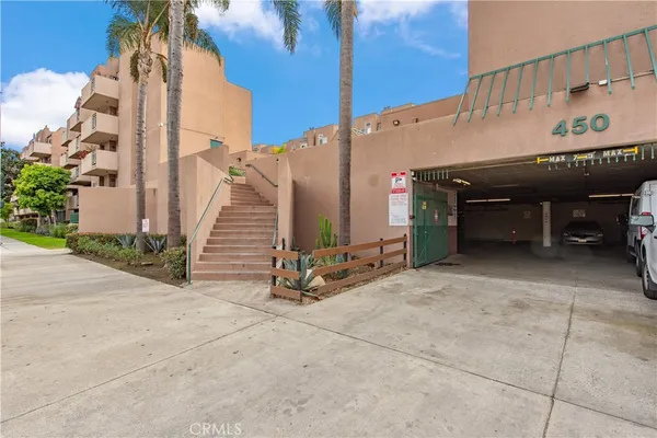 $2,980 | 450 East 4th Street, Unit 416, Santa Ana, CA 92701