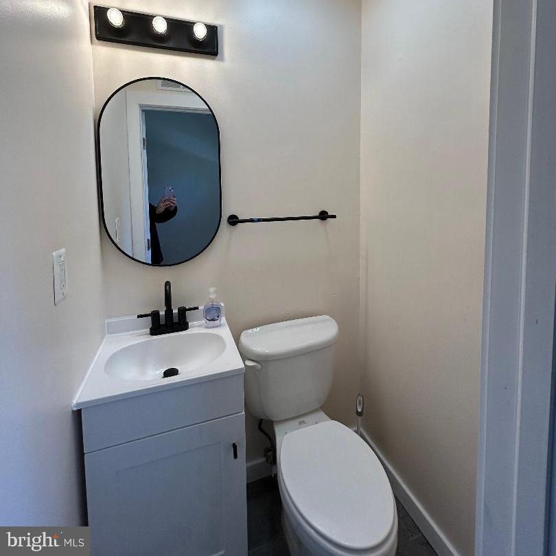 80 Via Cascata Drive Clementon, NJ 08021 - Photo 13 of 26 a bathroom with a toilet and a sink