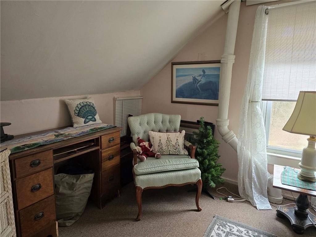 245 Bradford Road Westerly, RI 02808 - Photo 7 of 18