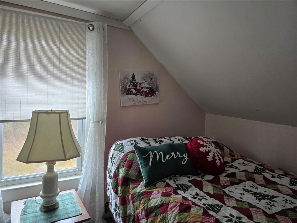 245 Bradford Road Westerly, RI 02808 - Photo 10 of 18