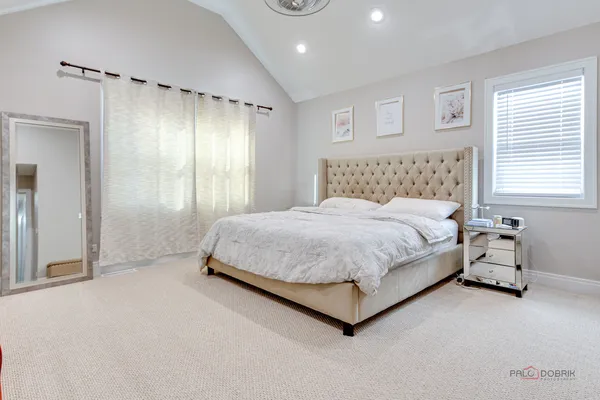 $3,700 | 3931 South Wells Street, Chicago, IL 60609