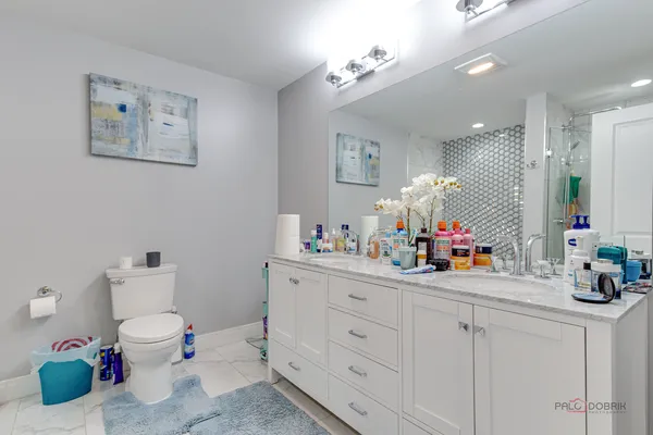 $3,700 | 3931 South Wells Street, Chicago, IL 60609