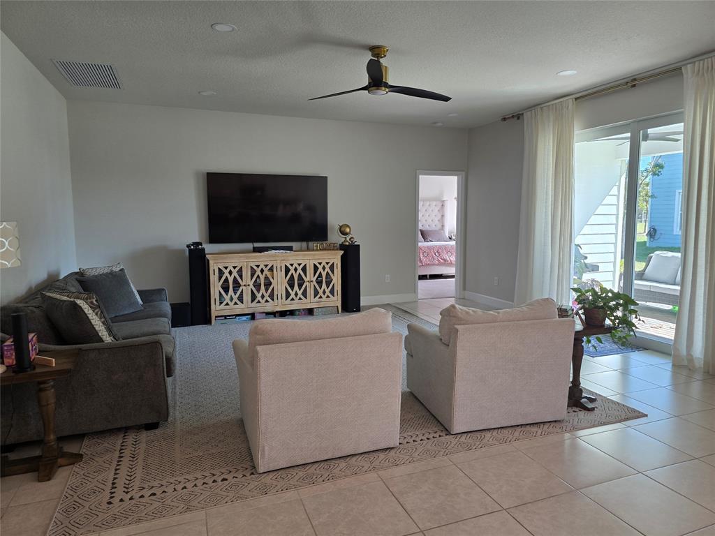 19206 Rolling Acres Road Loxahatchee, FL 33470 - Photo 8 of 40