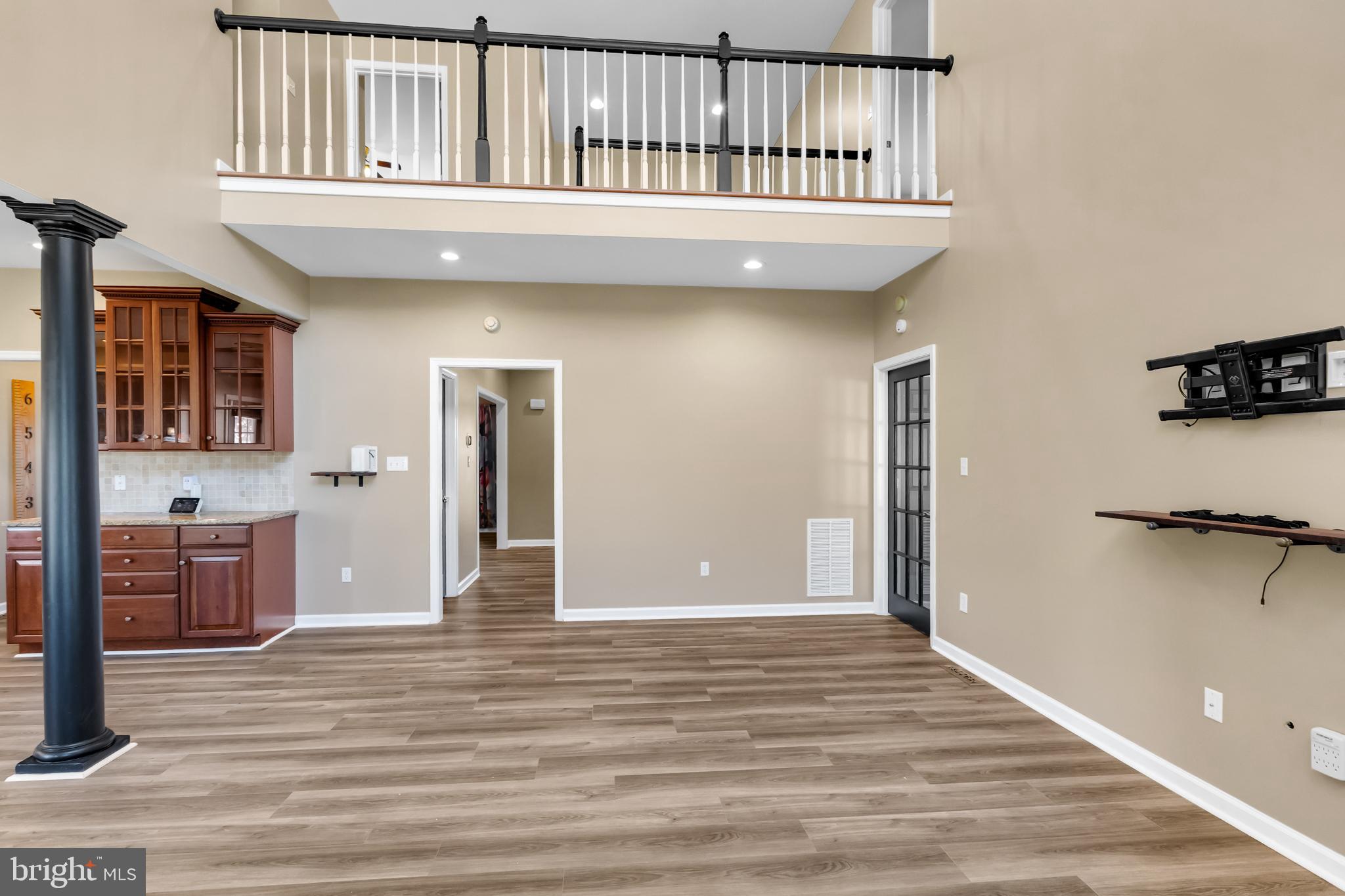 5903 Morgans Way Salisbury, MD 21801 - Photo 20 of 88 2nd floor balcony catwalk