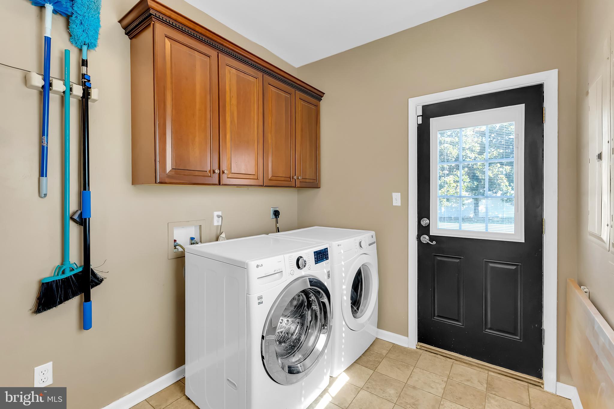 5903 Morgans Way Salisbury, MD 21801 - Photo 37 of 88 Main level laundry w/ rear access