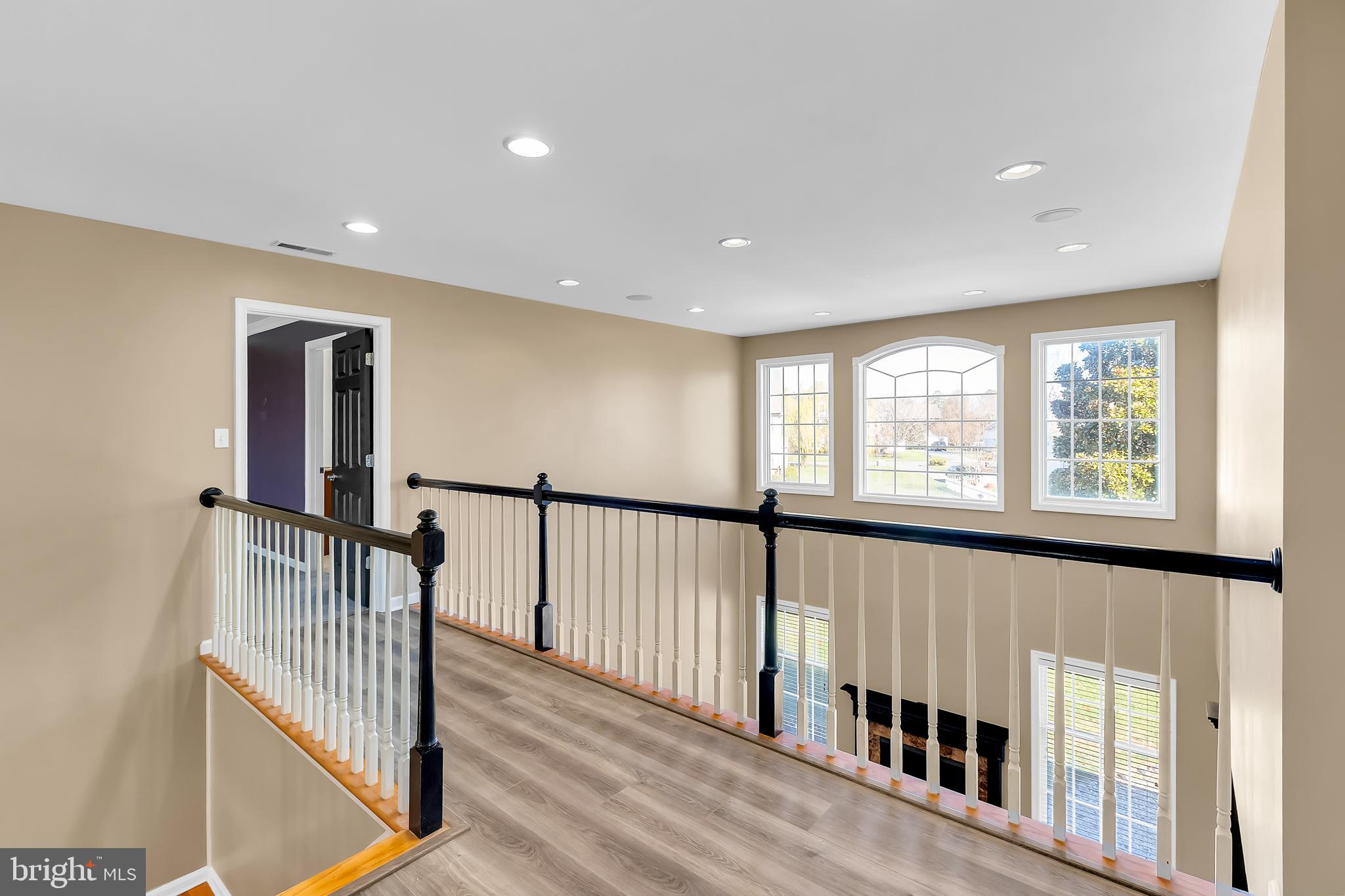 5903 Morgans Way Salisbury, MD 21801 - Photo 40 of 88 New flooring in hallway
