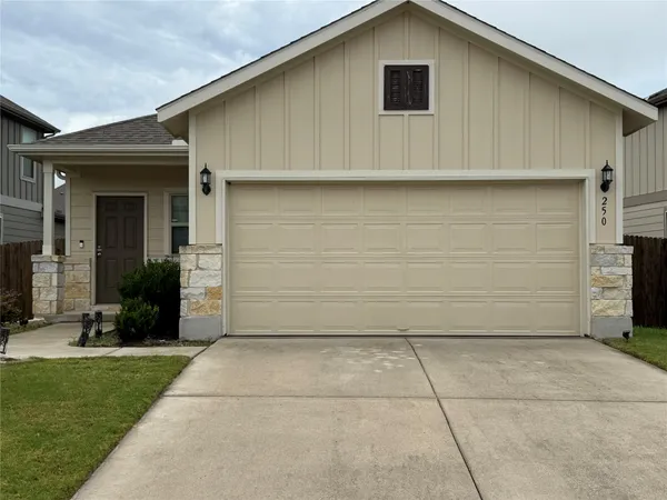 $1,800 | 250 Zuma Drive, Liberty Hill, TX 78642