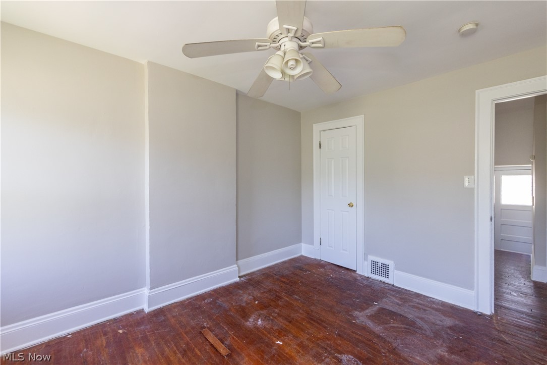 14650 Superior Road Cleveland, OH 44118 - Photo 16 of 50