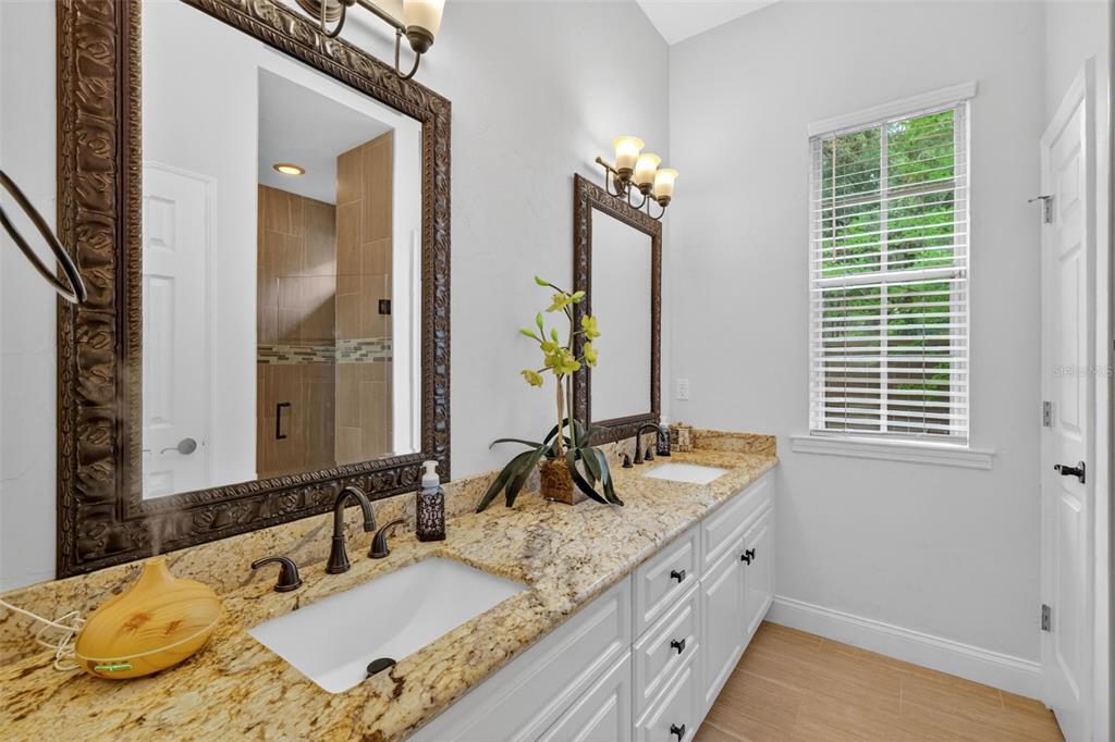 5108 Southwest 103 Way Gainesville, FL 32608 - Photo 9 of 35