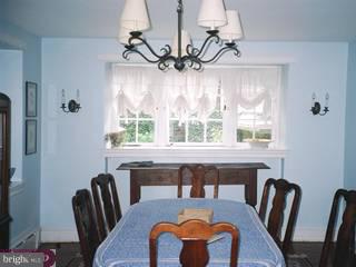 7815 Winston Road Philadelphia, PA 19118 - Photo 4 of 6