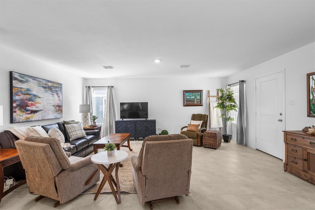 11850 Gabbro Drive Rhome, TX 76078 - Photo 6 of 24