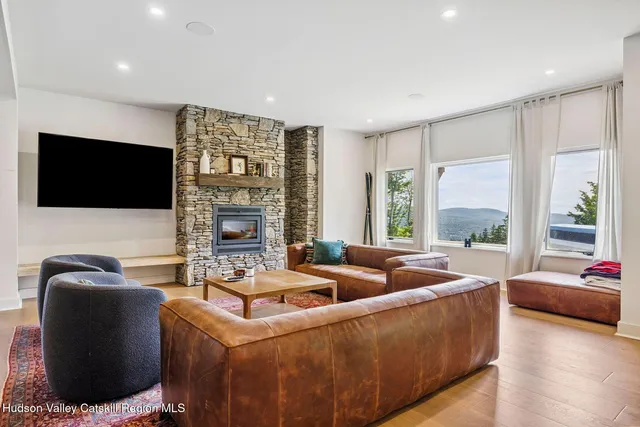 $3,750,000 | 219 Club Road, Windham, NY 12496