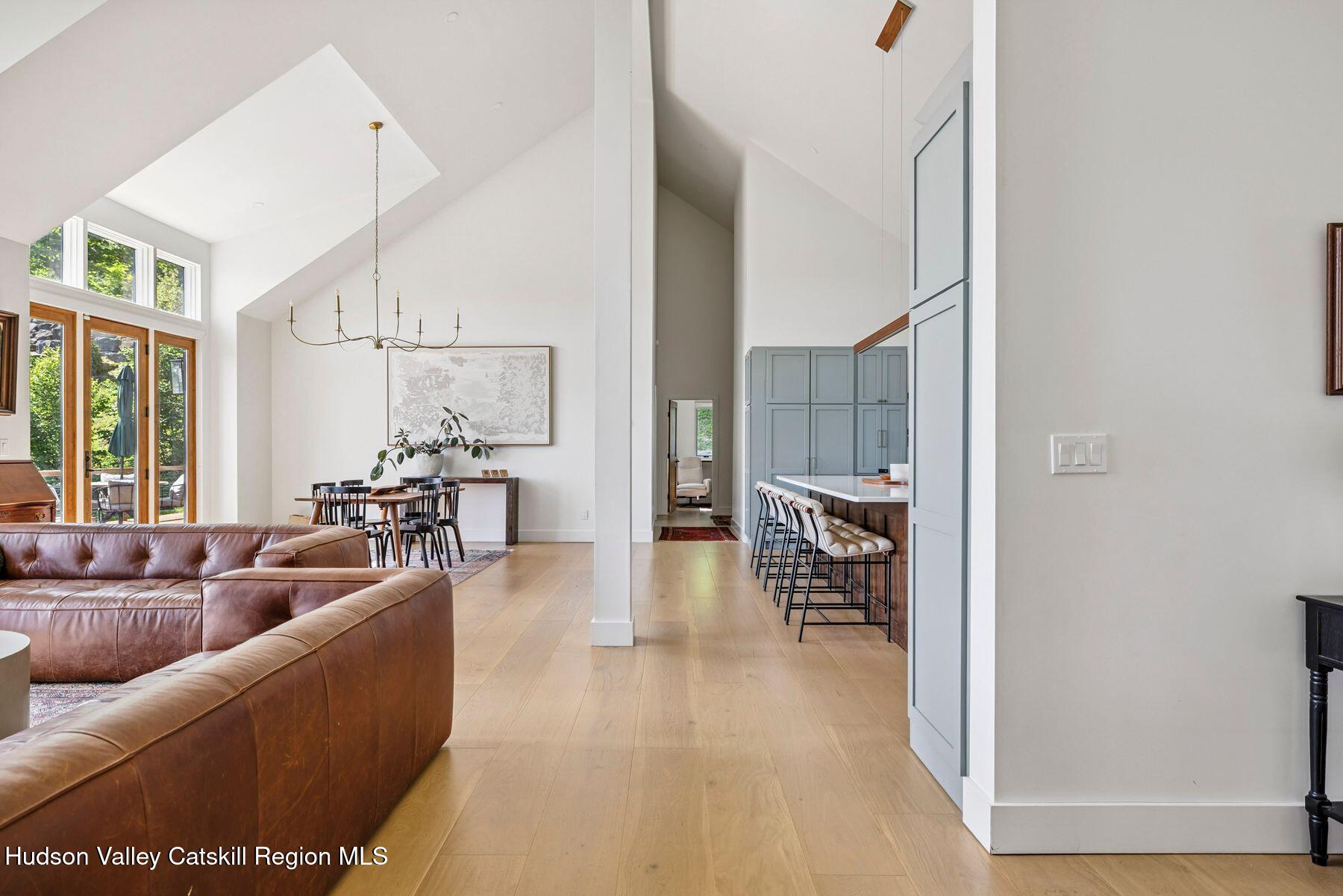 219 Club Road Windham, NY 12496 - Photo 8 of 103 photo_online_009