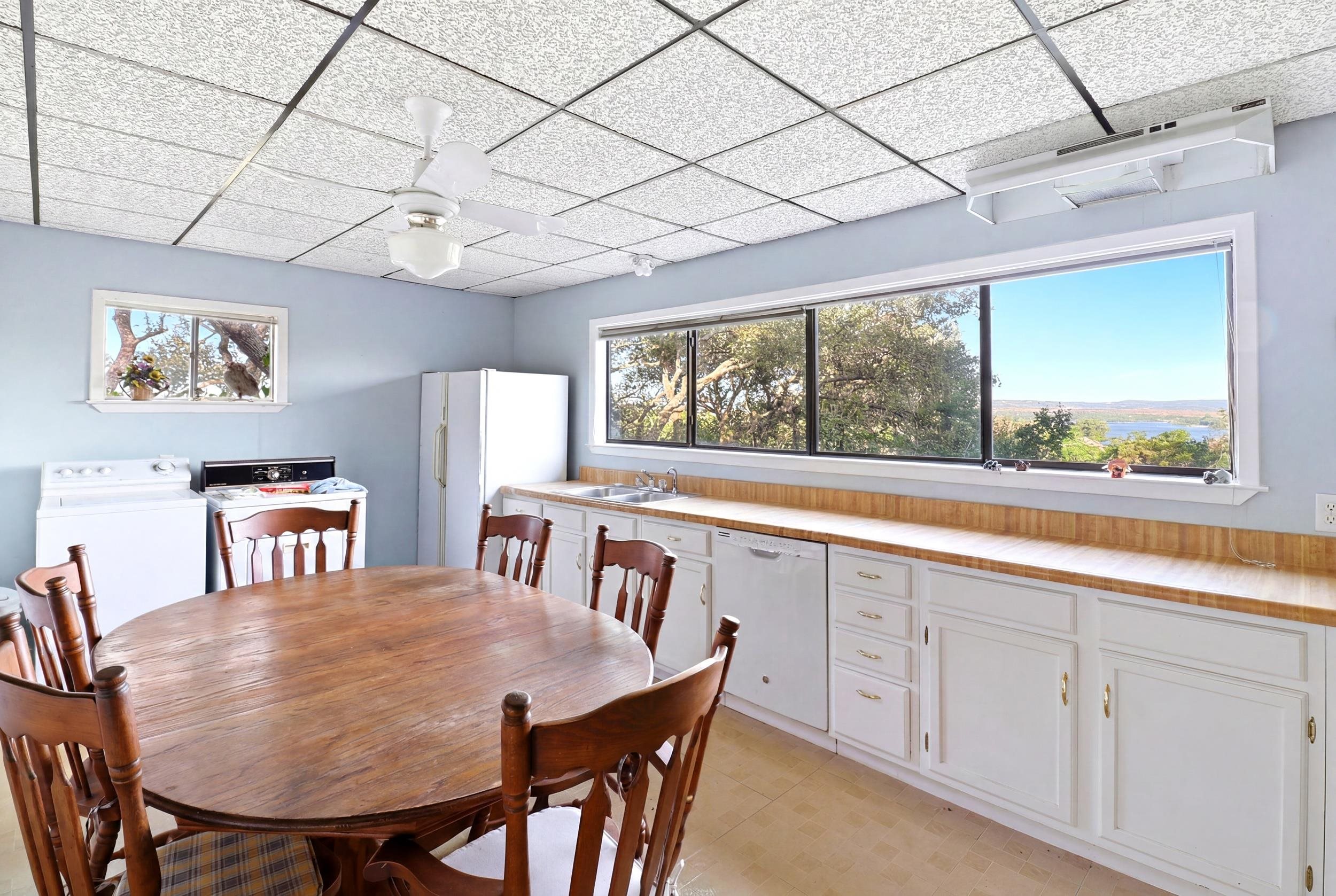 108 Rio Vista Road Burnet, TX 78611 - Photo 12 of 32