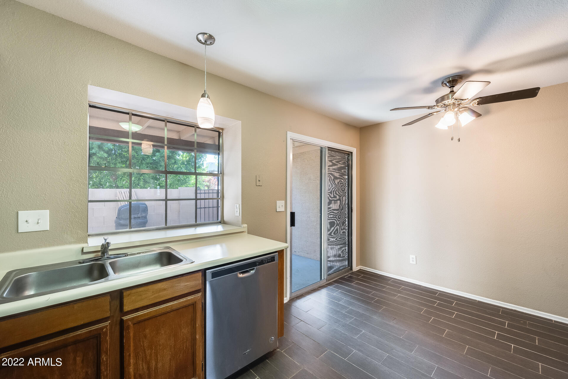 7977 West Wacker Road, Unit 143 Peoria, AZ 85381 - Photo 16 of 32 Gallery Image 16