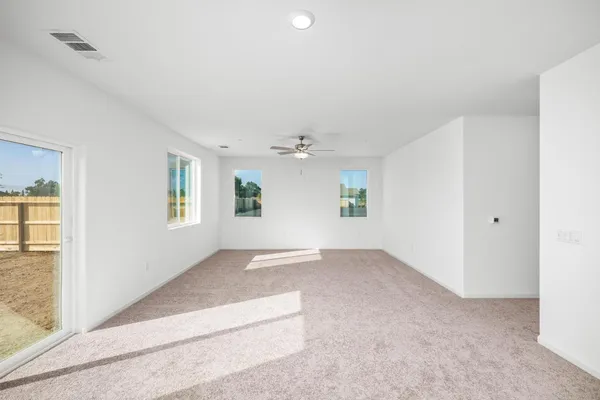 $647,900 | 6693 Gallop Lane, Riverbank, CA 95367