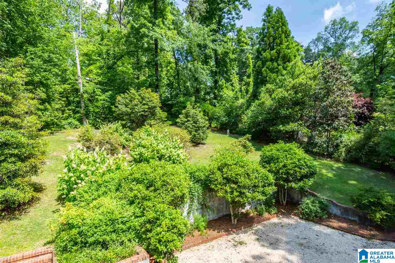 24 Woodhill Road Birmingham, AL 35213 - Photo 12 of 49