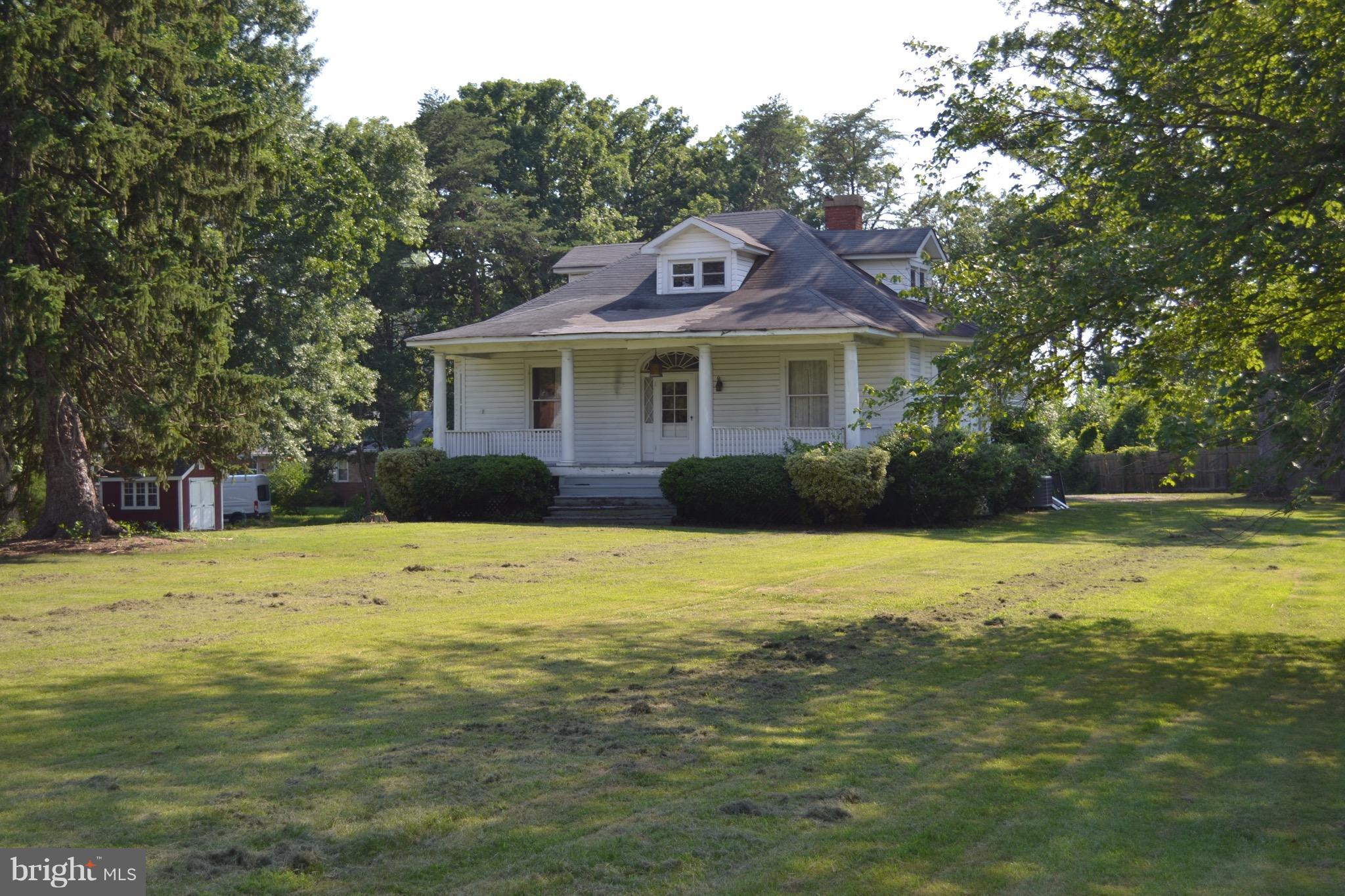 5502 Lanham Station Road Lanham, MD 20706 - Photo 2 of 4 View