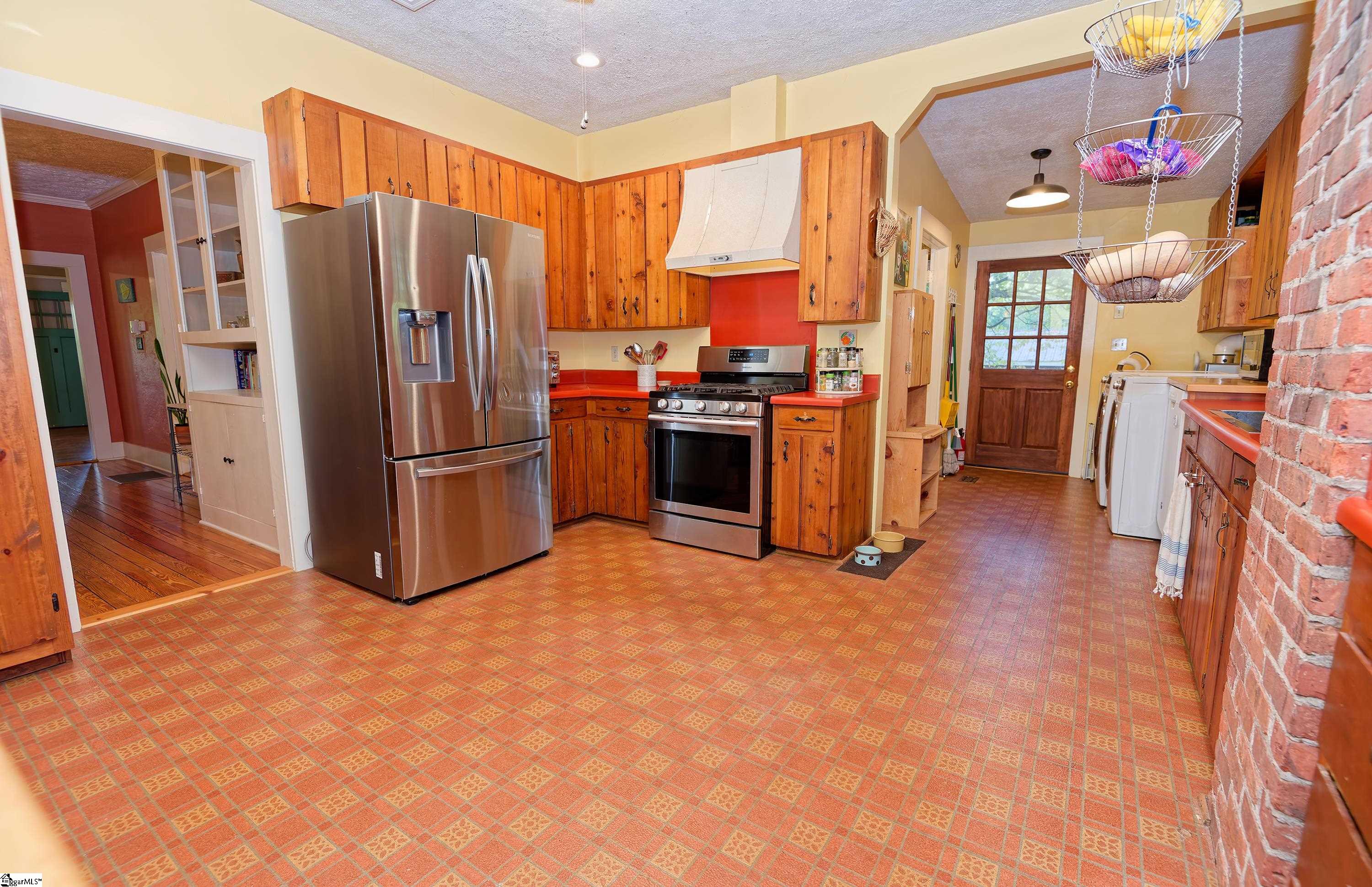 700 South 562 Landrum, SC 29356 - Photo 15 of 49