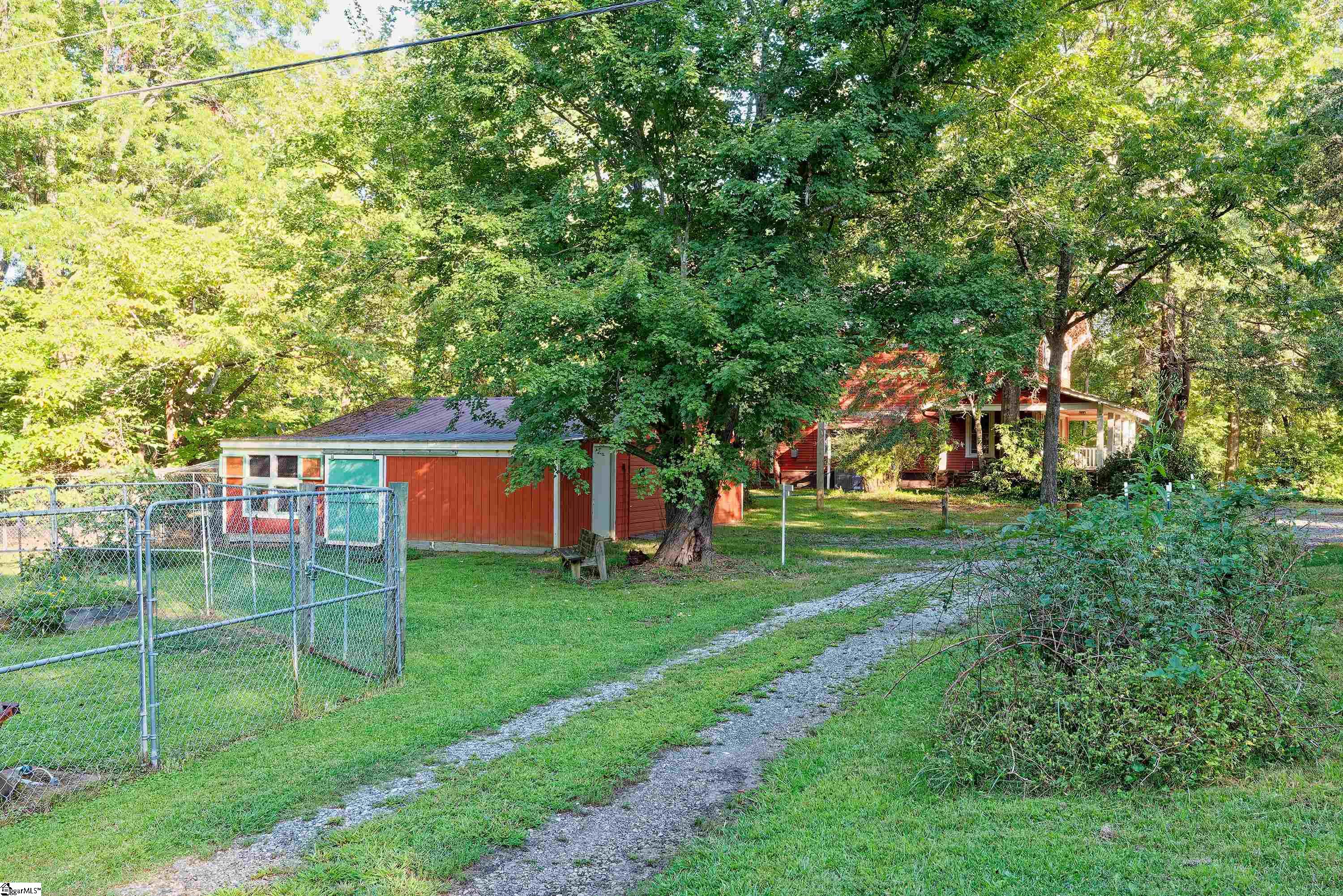 700 South 562 Landrum, SC 29356 - Photo 36 of 49