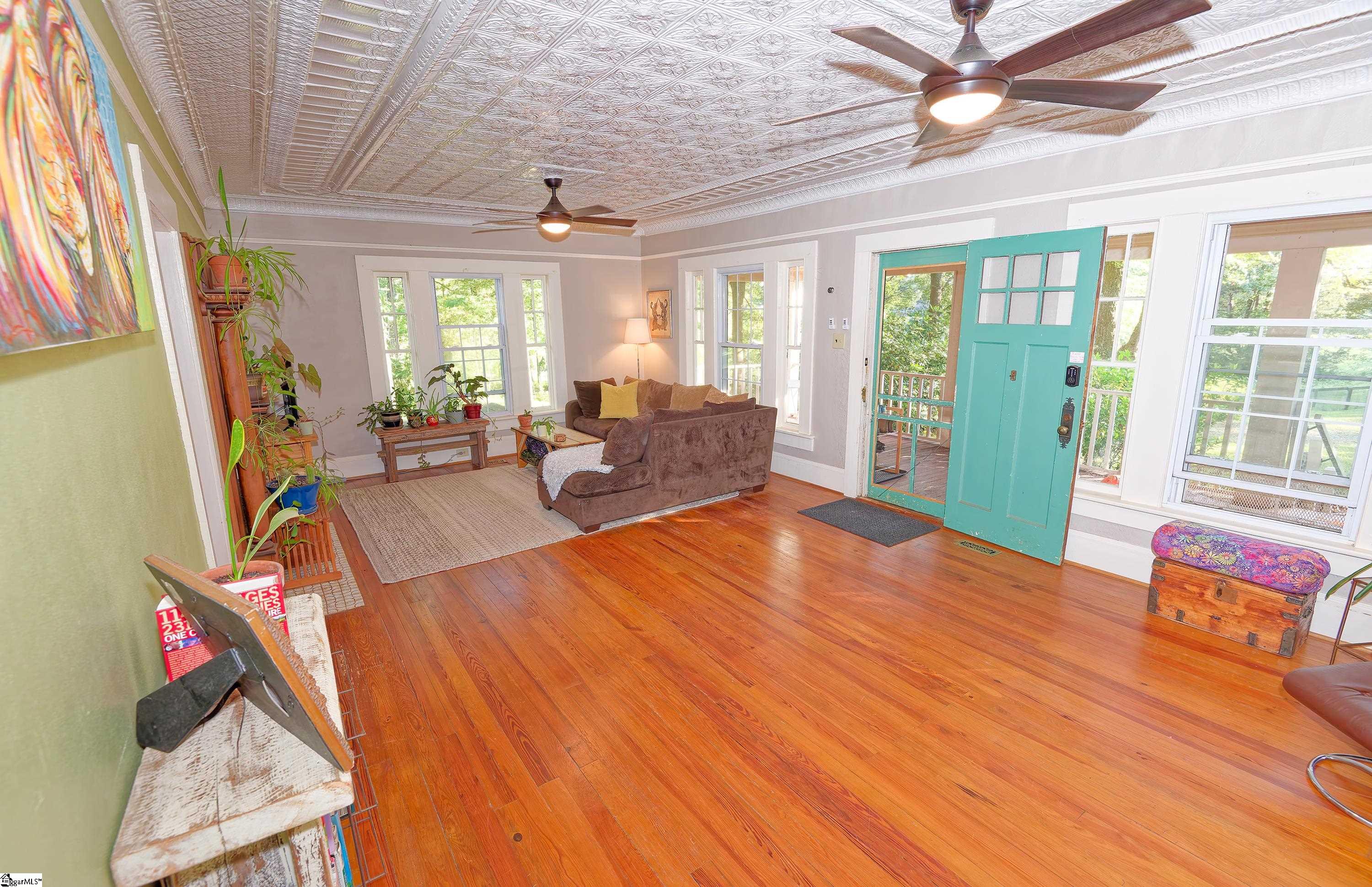 700 South 562 Landrum, SC 29356 - Photo 9 of 49