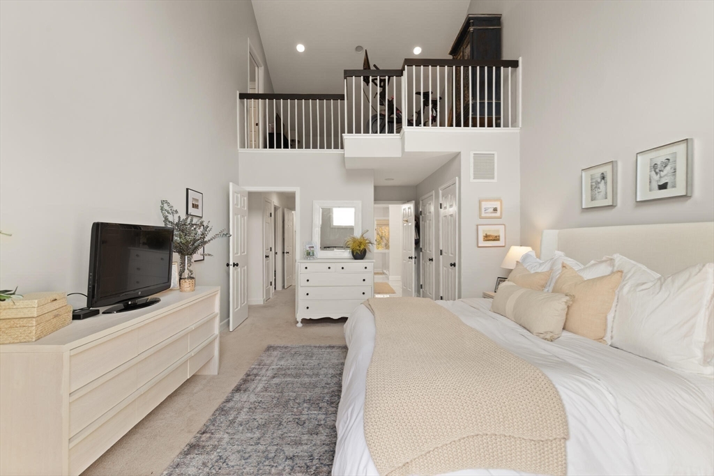 300 Willow Street, Unit 3 Hamilton, MA 01982 - Photo 18 of 39