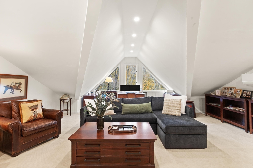 300 Willow Street, Unit 3 Hamilton, MA 01982 - Photo 27 of 39