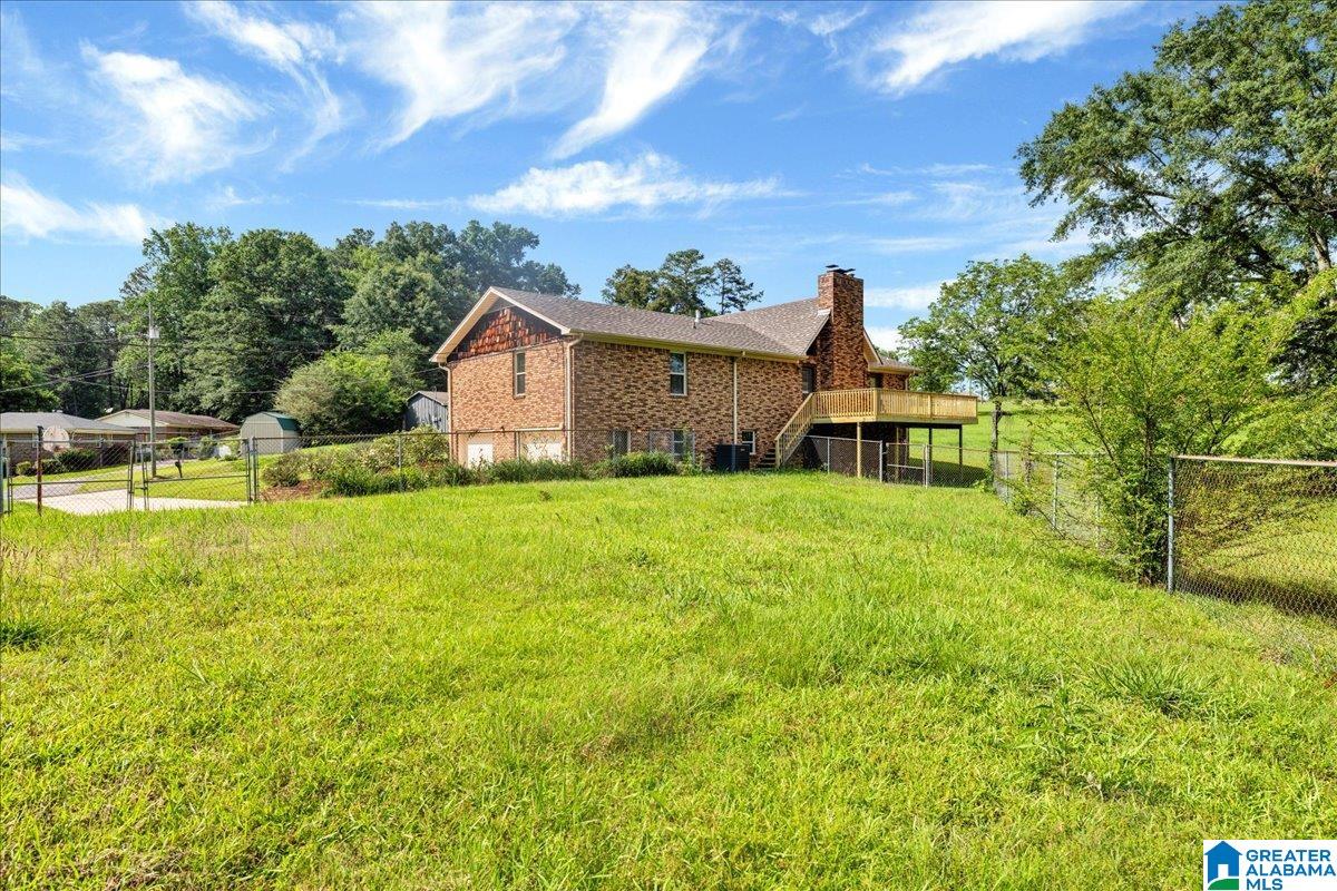 429 Valley Street Adamsville, AL 35005 - Photo 6 of 47