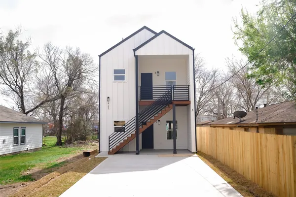 $1,650 | 422 New Hampshire Street, Houston, TX 77029