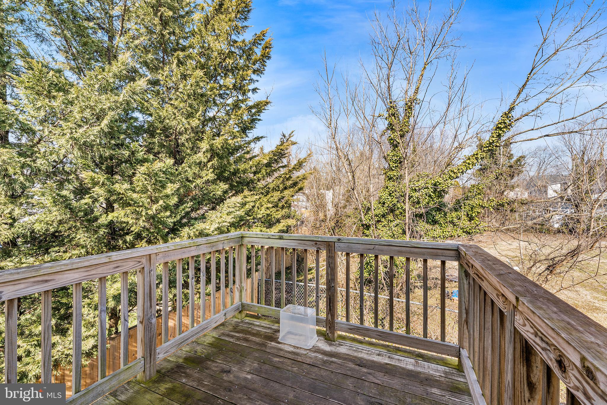 2 Fusting Avenue Baltimore, MD 21228 - Photo 18 of 26 a view of a wooden fence and floor