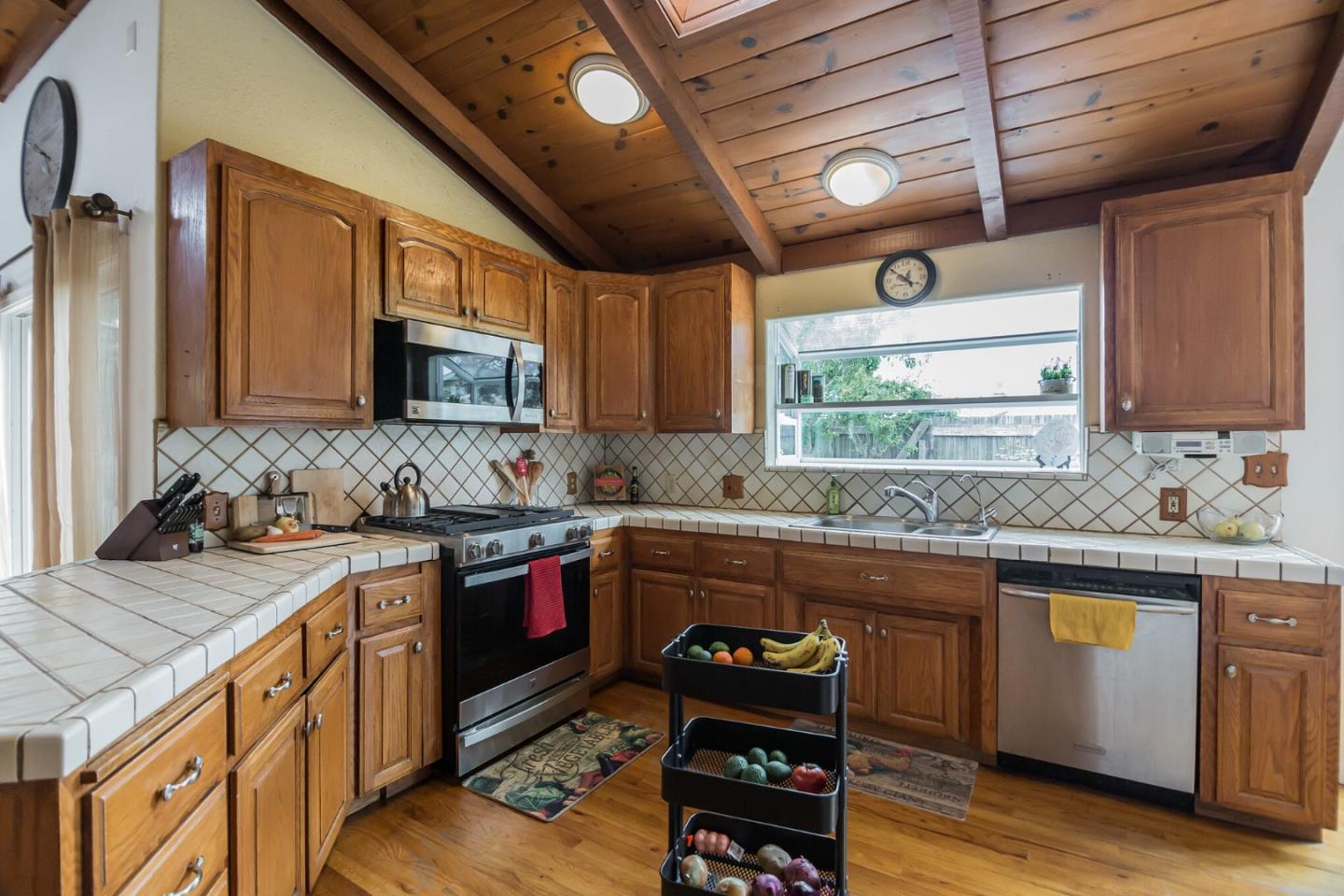 10 Hebert Road Salinas, CA 93906 - Photo 12 of 48 Gallery Image 12