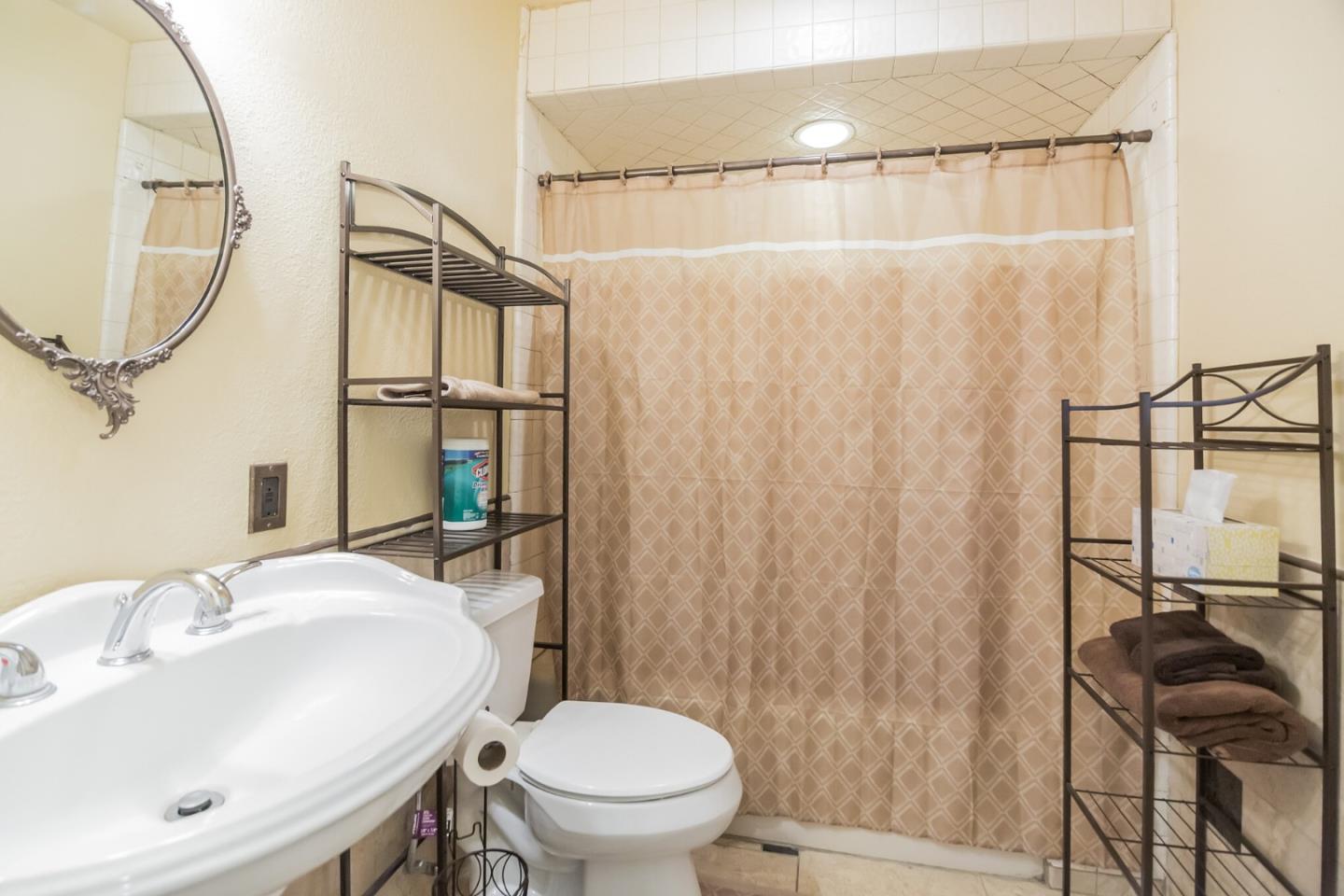 10 Hebert Road Salinas, CA 93906 - Photo 20 of 48 Gallery Image 20