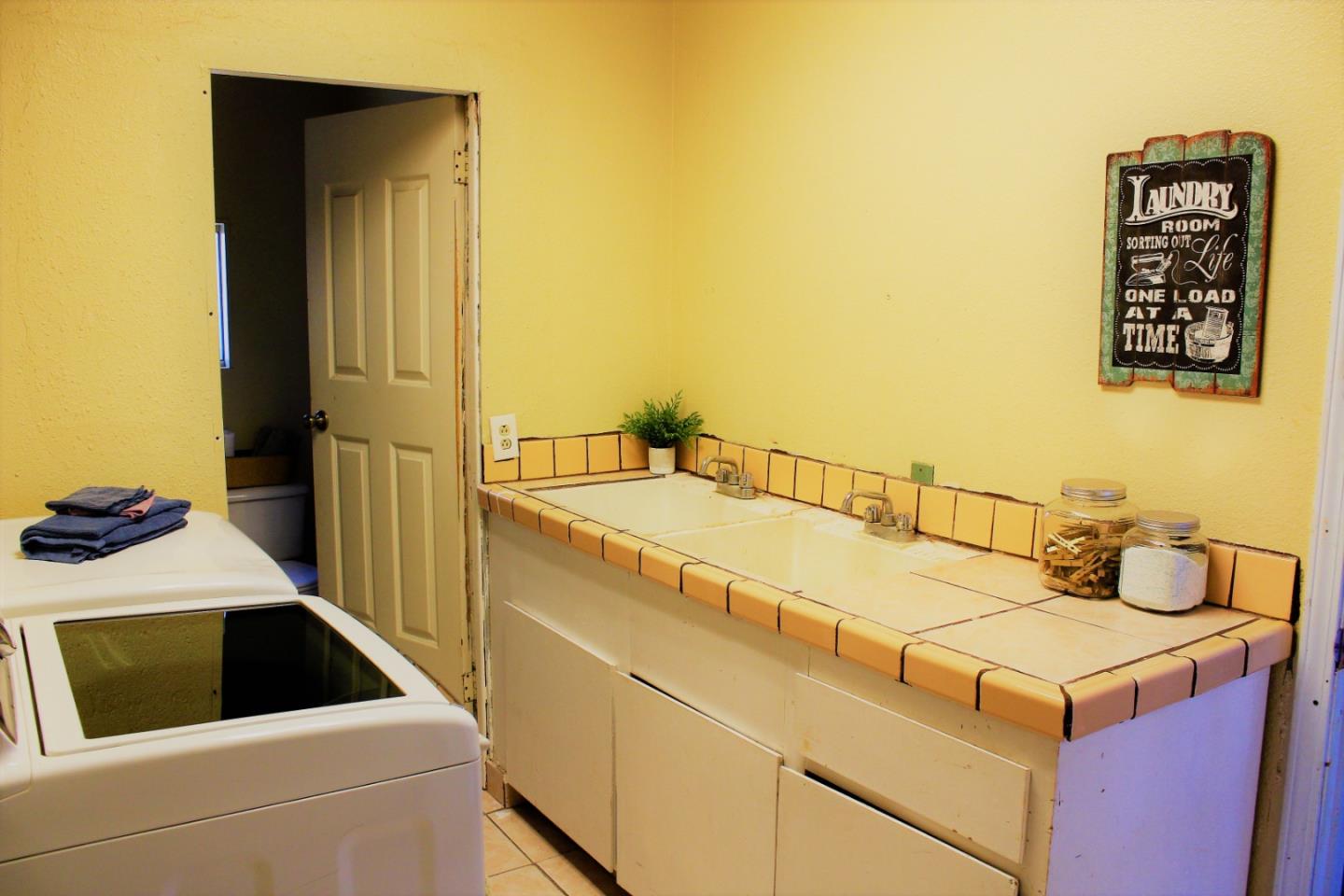 10 Hebert Road Salinas, CA 93906 - Photo 33 of 48 Gallery Image 33