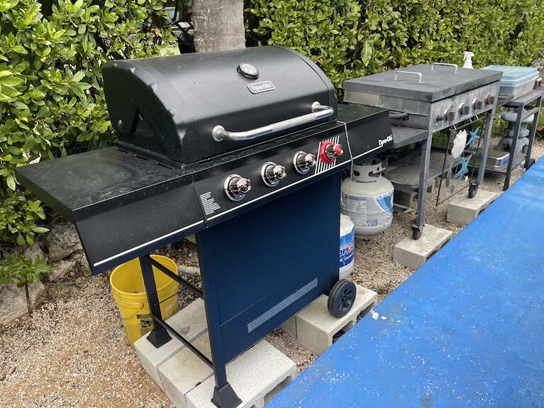611 8th Street Key Colony Beach, FL 33051 - Photo 9 of 36 Grills