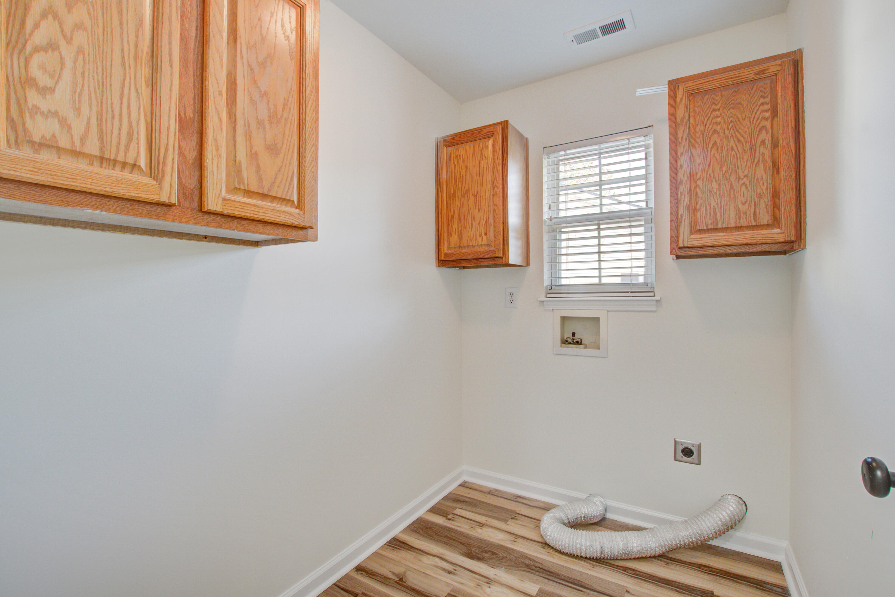 9614 Crosscut Drive Ladson, SC 29456 - Photo 11 of 28 9614 (18)