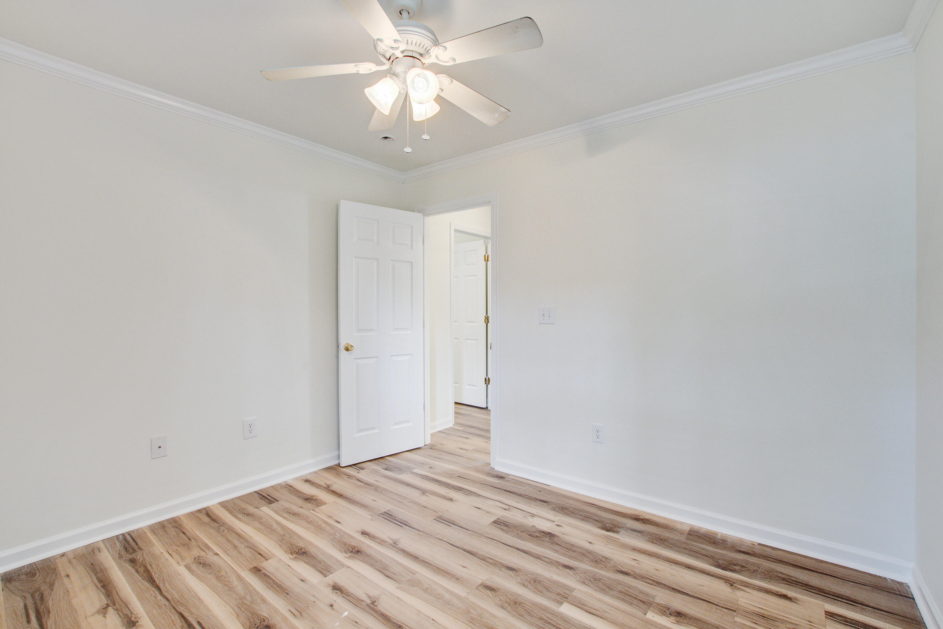 9614 Crosscut Drive Ladson, SC 29456 - Photo 22 of 28 9614 (35)