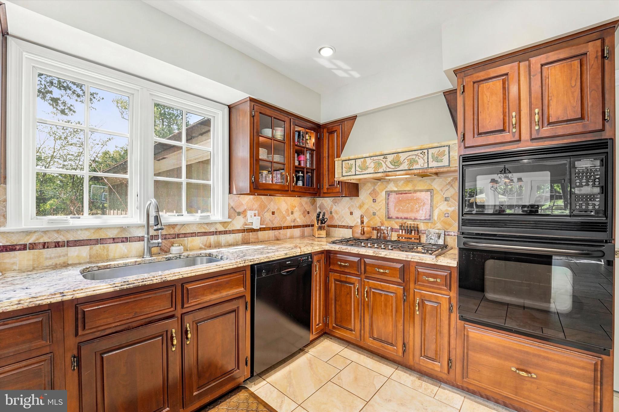 509 Northfield Road Devon, PA 19333 - Photo 16 of 85