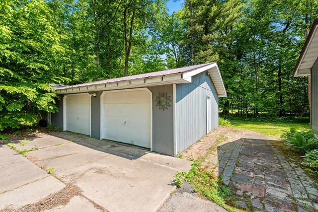 $289,900 | N8968 South Park Drive, Porterfield, WI 54159