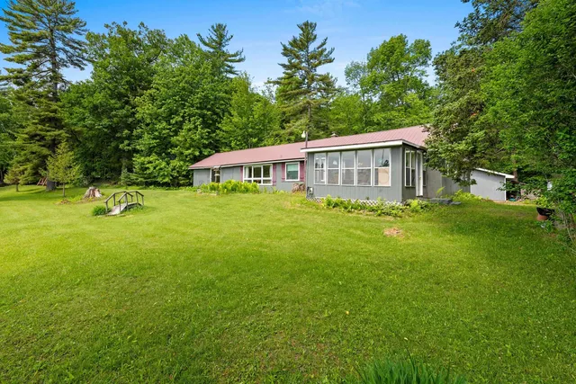 $289,900 | N8968 South Park Drive, Porterfield, WI 54159