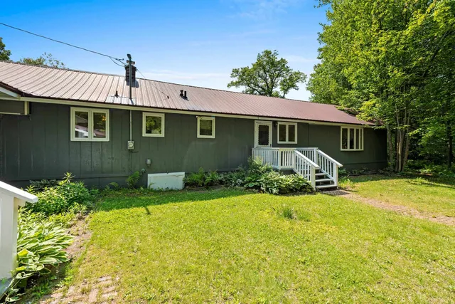 $289,900 | N8968 South Park Drive, Porterfield, WI 54159