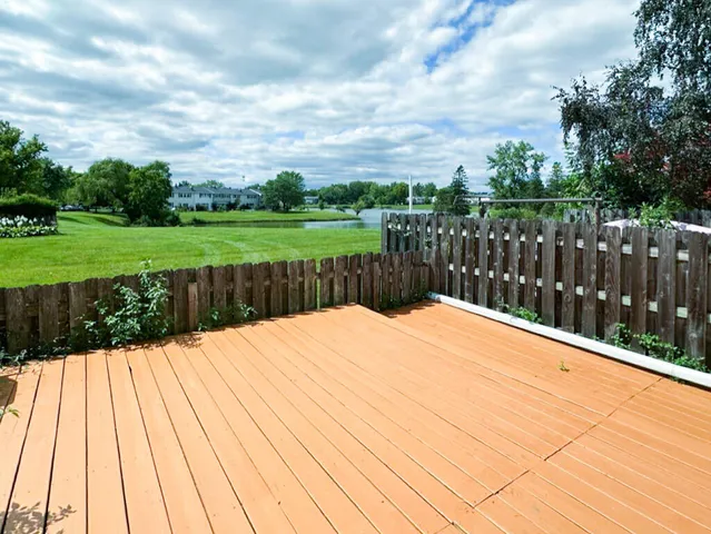 $259,900 | 19561 Mariner Court, Northville, MI 48167