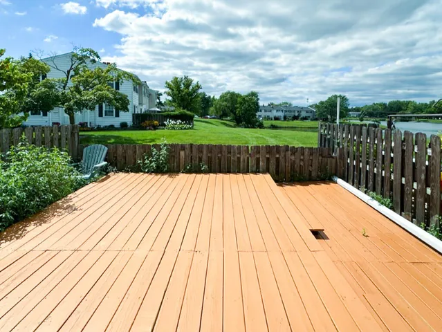 $259,900 | 19561 Mariner Court, Northville, MI 48167