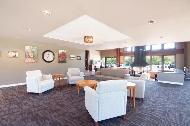 $259,900 | 19561 Mariner Court, Northville, MI 48167