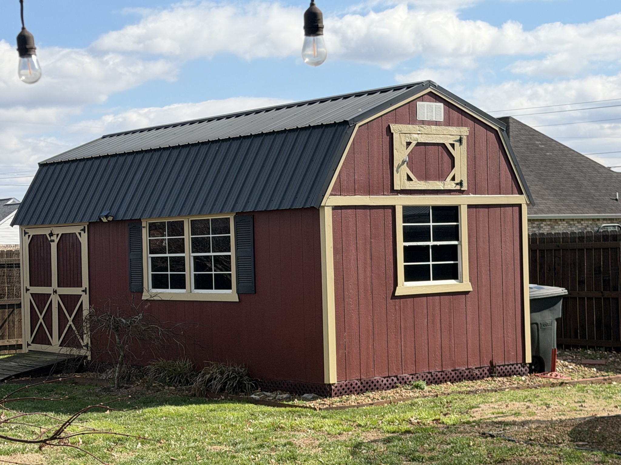 2938 Ridgewood Drive Christiana, TN 37037 - Photo 60 of 66 a front view of a house with garden